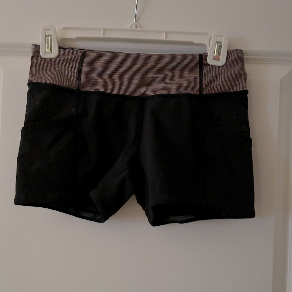 Lululemon Run Shorty Short Tight Shorts Black Wee Are From Space Multi Sz 6
